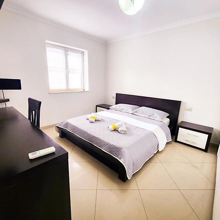 Apartment Sweet New Pazar 地拉那 外观 照片